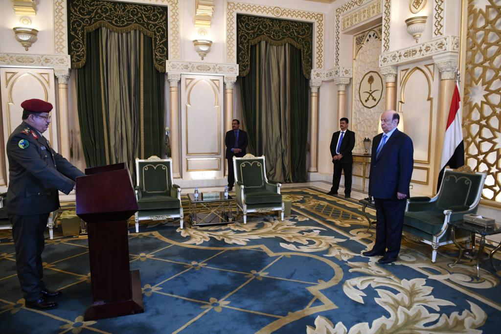 Yemen’s new unity government was sworn in on Saturday before President Abed Rabbo Mansour Hadi in Riyadh. (Saba News Agency)