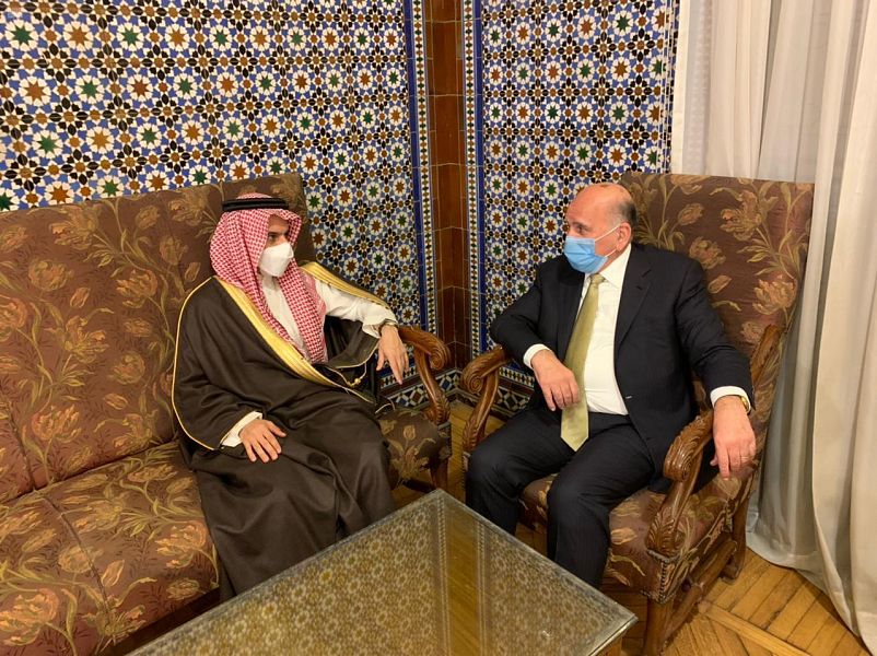 Saudi Arabia’s Minister of Foreign Affairs Prince Faisal bin Farhan meets his Iraqi counterpart Fuad Hussein in Cairo on Monday, Feb. 8, 2021. (SPA) Saudi Arabia’s Minister of Foreign Affairs Prince Faisal bin Farhan meets his Iraqi counterpart Fuad Hussein in Cairo on Monday, Feb. 8, 2021. (SPA)