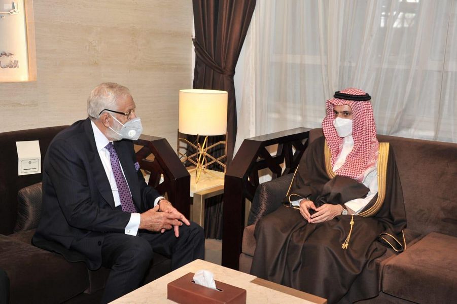 Saudi Arabia’s Minister of Foreign Affairs Prince Faisal bin Farhan meets his Libyan counterpart Mohamed Taher Siala in Cairo on Monday, Feb. 8, 2021. (SPA) Saudi Arabia’s Minister of Foreign Affairs Prince Faisal bin Farhan meets his Libyan counterpart Mohamed Taher Siala in Cairo on Monday, Feb. 8, 2021. (SPA)
