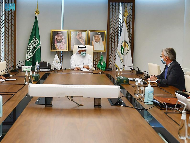 Dr. Abdullah Al-Rabeeah, general supervisor of the King Salman Humanitarian Aid and Relief Center meets Swedish special envoy for Yemen Peter Semneby. (SPA) Dr. Abdullah Al-Rabeeah, general supervisor of the King Salman Humanitarian Aid and Relief Center meets Swedish special envoy for Yemen Peter Semneby. (SPA)