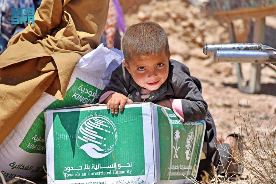 King Salman Humanitarian Aid and Relief Center continues to distribute Ramadan food baskets in the Pakistani province of Balochistan. (SPA) King Salman Humanitarian Aid and Relief Center continues to distribute Ramadan food baskets in the Pakistani province of Balochistan. (SPA)