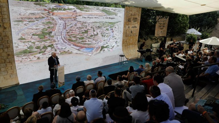 From Myth to Reality: Zionist Archeologists Are Using the Bible to Rewrite History